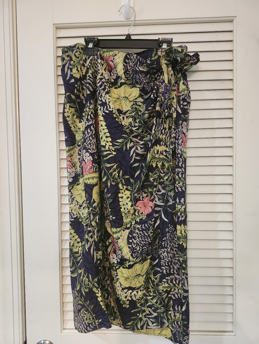 Valerie Stevens Silk Wrap Maxi Skirt